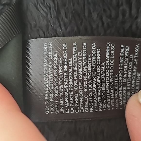 Girls size xl 18 north face fleece jacket - Picture 4 of 4